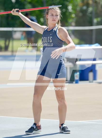 Thumbnail 2 in AIA Track Meet of Champions (Girls) photogallery.
