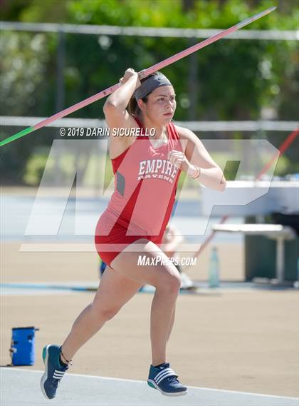 Thumbnail 1 in AIA Track Meet of Champions (Girls) photogallery.