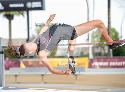 Thumbnail 1 in AIA Track Meet of Champions (Girls) photogallery.