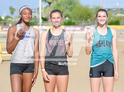 Thumbnail 3 in AIA Track Meet of Champions (Girls) photogallery.
