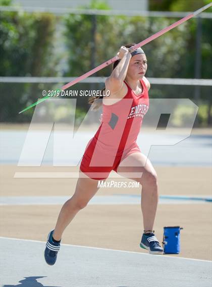 Thumbnail 3 in AIA Track Meet of Champions (Girls) photogallery.