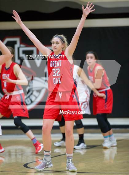 Thumbnail 1 in Great Oak @ Murrieta Valley photogallery.