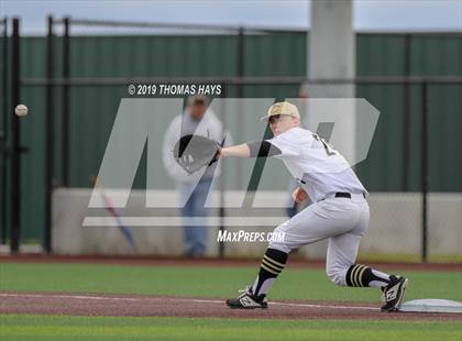 Thumbnail 3 in Whitehouse @ Cleburne (UIL 5A Area Playoff) photogallery.