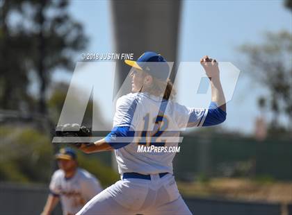 Thumbnail 3 in Castle Park vs. San Pasqual (CIF SDS D4 Final) photogallery.