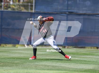 Thumbnail 2 in Castle Park vs. San Pasqual (CIF SDS D4 Final) photogallery.