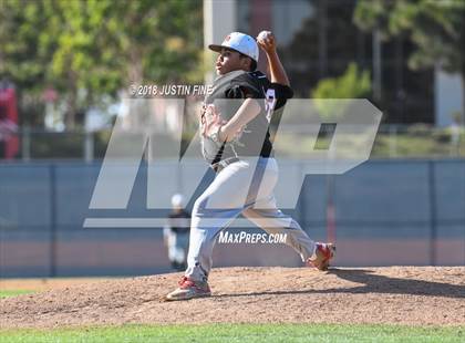 Thumbnail 3 in Castle Park vs. San Pasqual (CIF SDS D4 Final) photogallery.