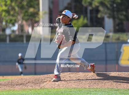 Thumbnail 2 in Castle Park vs. San Pasqual (CIF SDS D4 Final) photogallery.