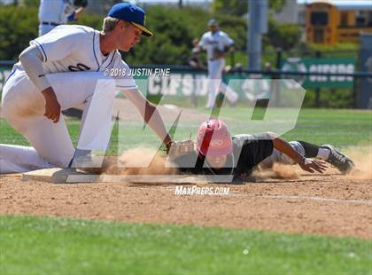 Thumbnail 3 in Castle Park vs. San Pasqual (CIF SDS D4 Final) photogallery.