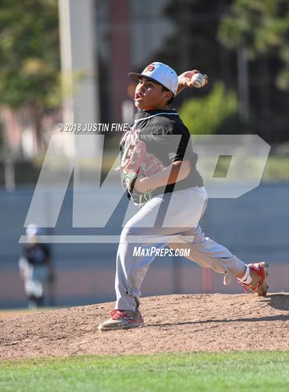 Thumbnail 3 in Castle Park vs. San Pasqual (CIF SDS D4 Final) photogallery.