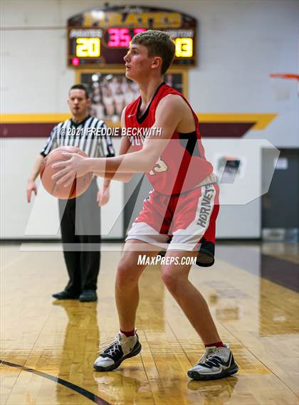 Thumbnail 2 in JV: Muenster @ Collinsville photogallery.