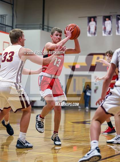Thumbnail 3 in JV: Muenster @ Collinsville photogallery.