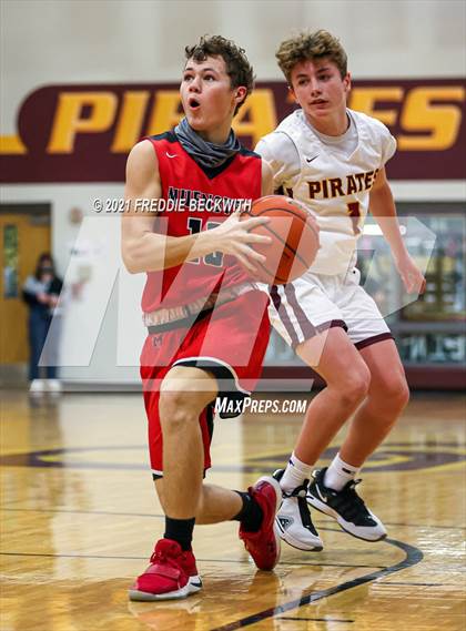 Thumbnail 3 in JV: Muenster @ Collinsville photogallery.