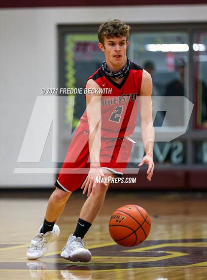 Thumbnail 2 in JV: Muenster @ Collinsville photogallery.