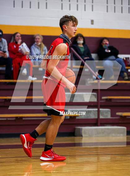 Thumbnail 2 in JV: Muenster @ Collinsville photogallery.