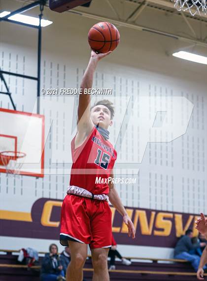 Thumbnail 3 in JV: Muenster @ Collinsville photogallery.