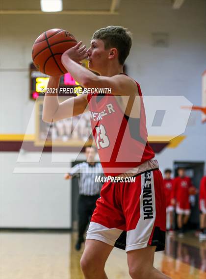 Thumbnail 1 in JV: Muenster @ Collinsville photogallery.