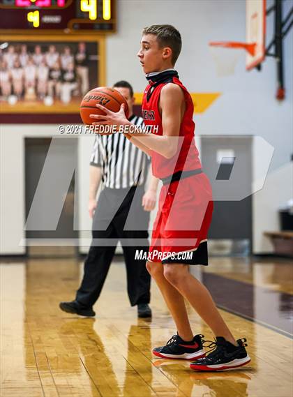 Thumbnail 3 in JV: Muenster @ Collinsville photogallery.