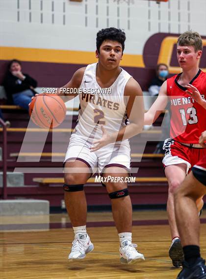 Thumbnail 3 in JV: Muenster @ Collinsville photogallery.
