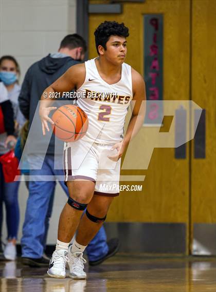 Thumbnail 3 in JV: Muenster @ Collinsville photogallery.