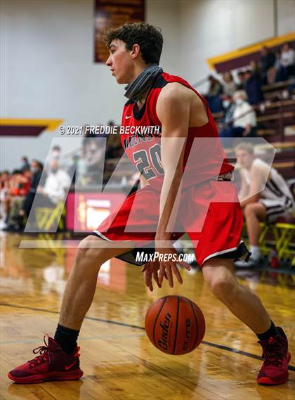 Thumbnail 2 in JV: Muenster @ Collinsville photogallery.