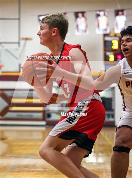 Thumbnail 2 in JV: Muenster @ Collinsville photogallery.