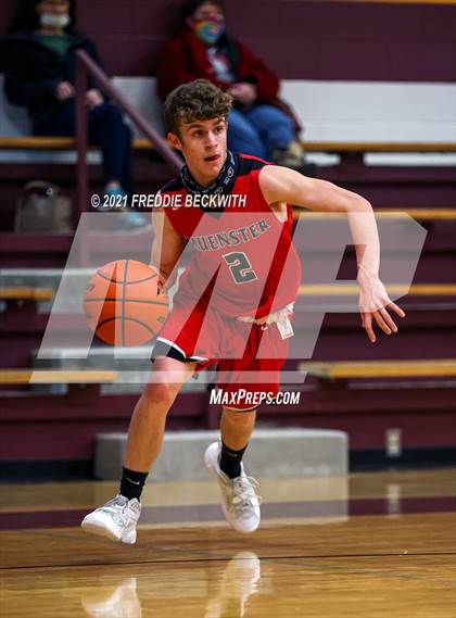 Thumbnail 1 in JV: Muenster @ Collinsville photogallery.