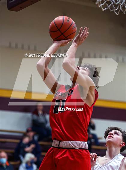 Thumbnail 2 in JV: Muenster @ Collinsville photogallery.