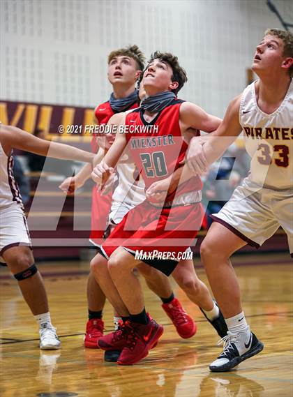 Thumbnail 1 in JV: Muenster @ Collinsville photogallery.