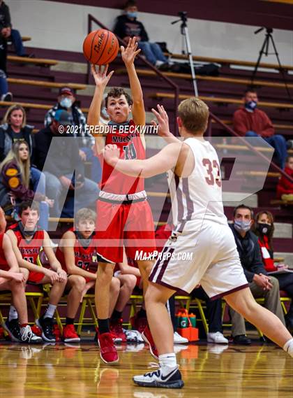 Thumbnail 2 in JV: Muenster @ Collinsville photogallery.