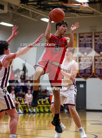 Thumbnail 2 in JV: Muenster @ Collinsville photogallery.