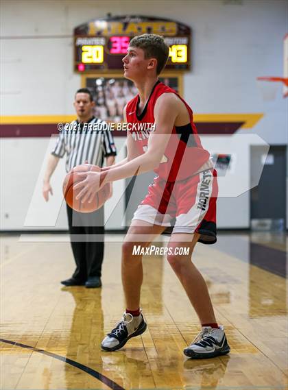 Thumbnail 1 in JV: Muenster @ Collinsville photogallery.