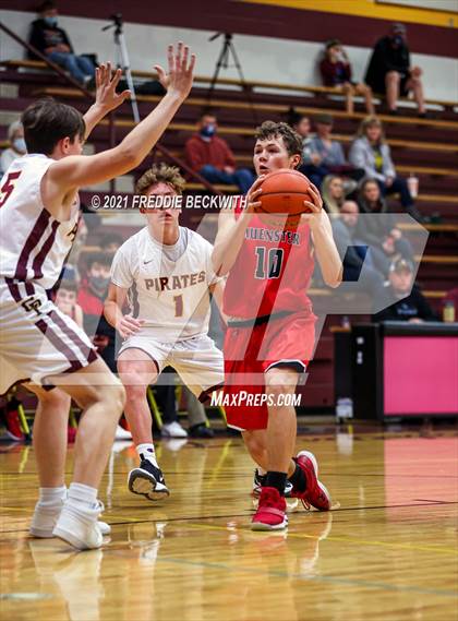 Thumbnail 2 in JV: Muenster @ Collinsville photogallery.
