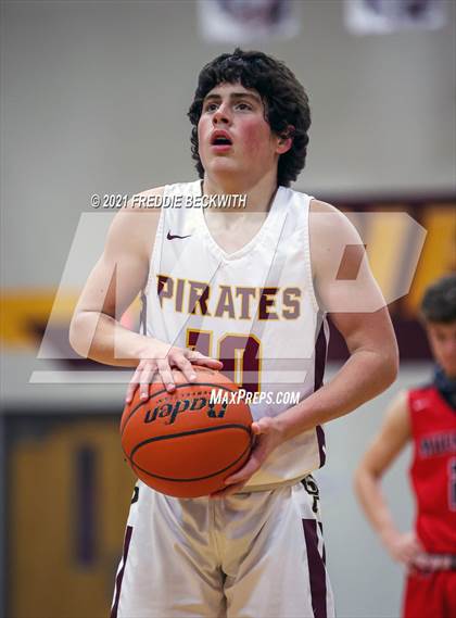 Thumbnail 3 in JV: Muenster @ Collinsville photogallery.
