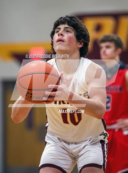 Thumbnail 3 in JV: Muenster @ Collinsville photogallery.