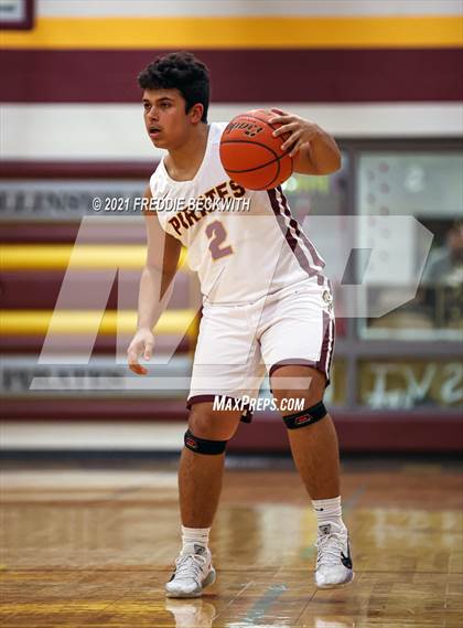 Thumbnail 2 in JV: Muenster @ Collinsville photogallery.