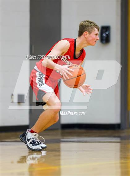 Thumbnail 3 in JV: Muenster @ Collinsville photogallery.
