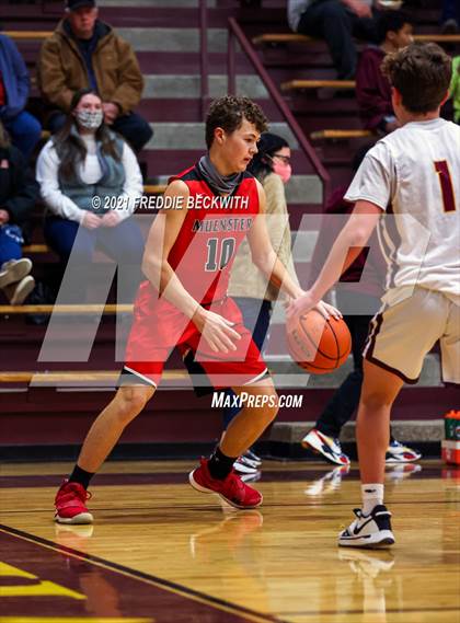 Thumbnail 3 in JV: Muenster @ Collinsville photogallery.
