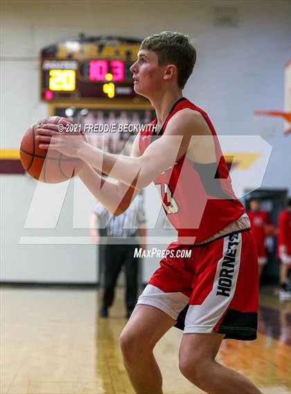 Thumbnail 3 in JV: Muenster @ Collinsville photogallery.