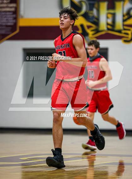 Thumbnail 1 in JV: Muenster @ Collinsville photogallery.