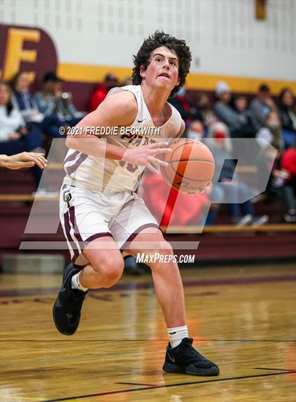 Thumbnail 3 in JV: Muenster @ Collinsville photogallery.