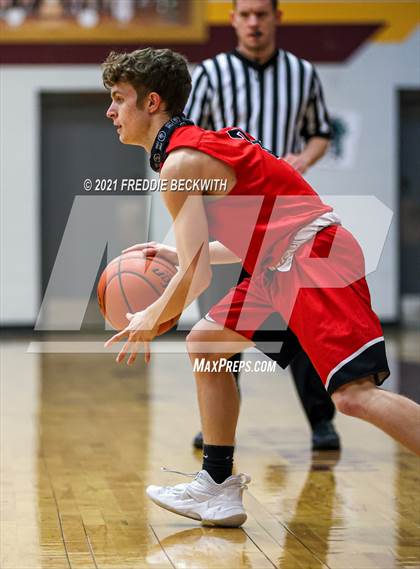 Thumbnail 1 in JV: Muenster @ Collinsville photogallery.