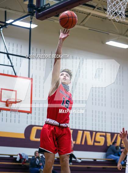 Thumbnail 1 in JV: Muenster @ Collinsville photogallery.
