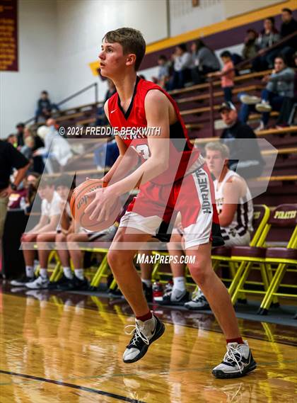 Thumbnail 3 in JV: Muenster @ Collinsville photogallery.