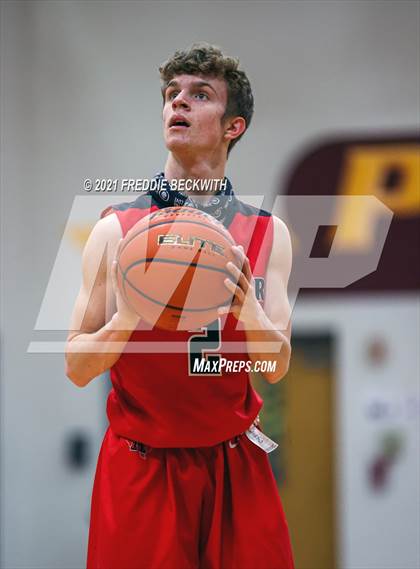 Thumbnail 3 in JV: Muenster @ Collinsville photogallery.