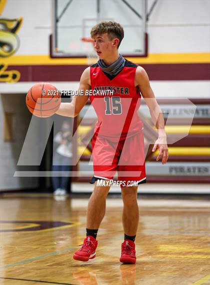 Thumbnail 1 in JV: Muenster @ Collinsville photogallery.