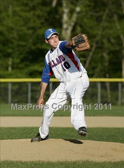 Thumbnail 3 in Tolland vs. RHAM photogallery.