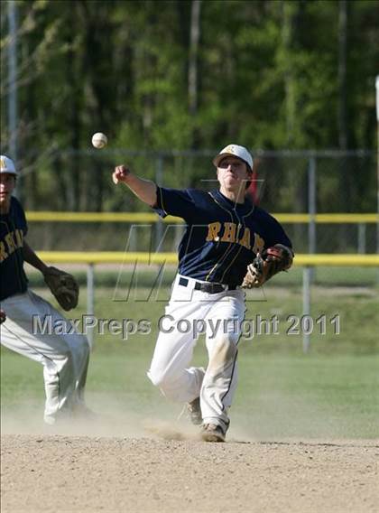 Thumbnail 1 in Tolland vs. RHAM photogallery.