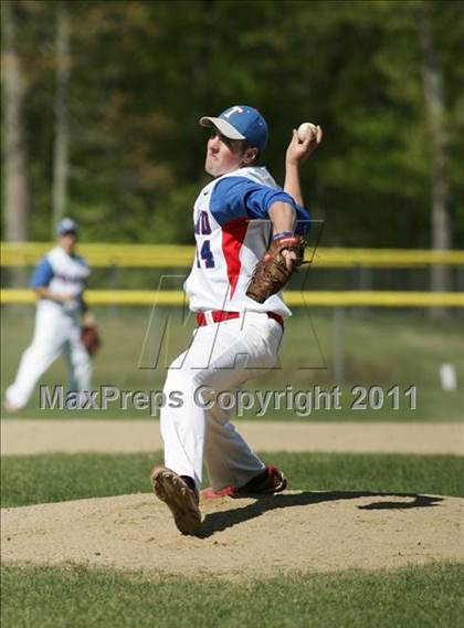 Thumbnail 3 in Tolland vs. RHAM photogallery.