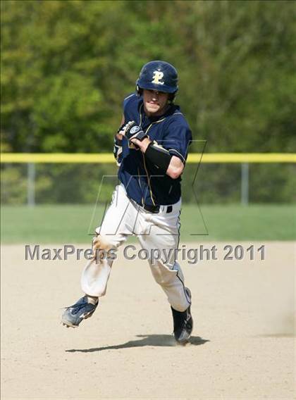 Thumbnail 2 in Tolland vs. RHAM photogallery.