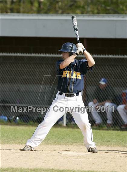 Thumbnail 3 in Tolland vs. RHAM photogallery.